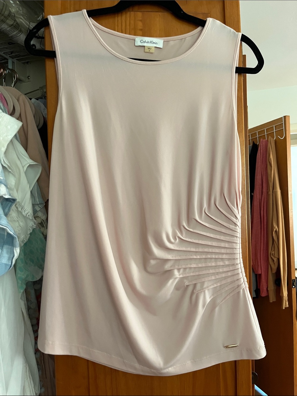 Calvin Klein Light Blush Sleeveless Ruched Side Tank